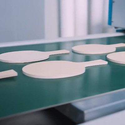 https://s3-arv.sorensports.ir/blog/blade-rubber-manufacture-MWCKH.jpg
