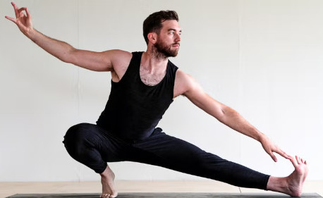 https://s3-arv.sorensports.ir/blog/yoga1.jpg